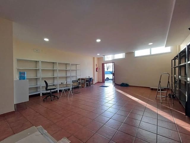 Commercieel te koop in Vigo - € 185.000 (Ref: 9685300)