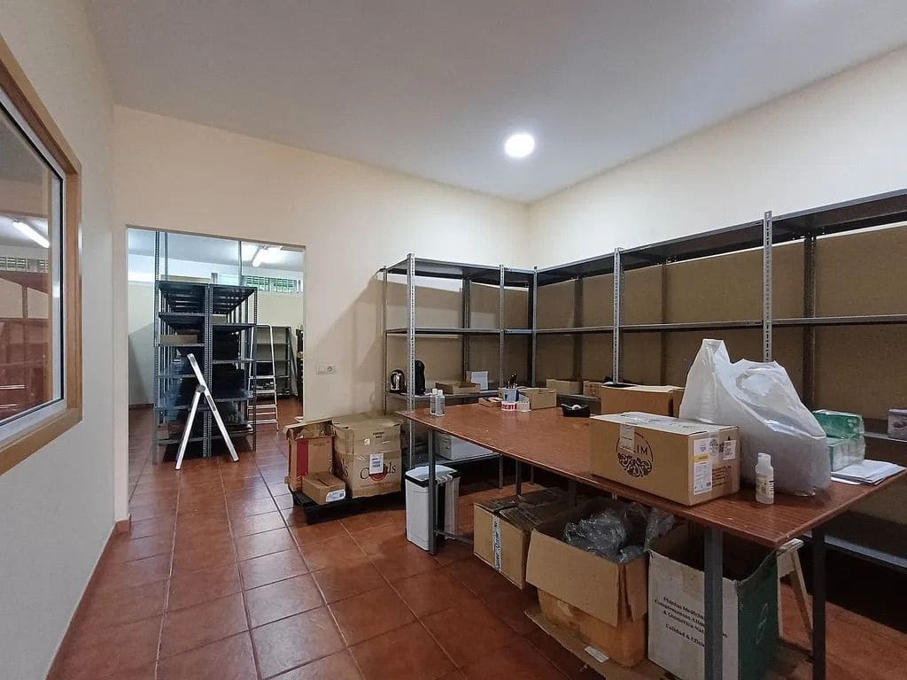 Commercieel te koop in Vigo - € 185.000 (Ref: 9685300)