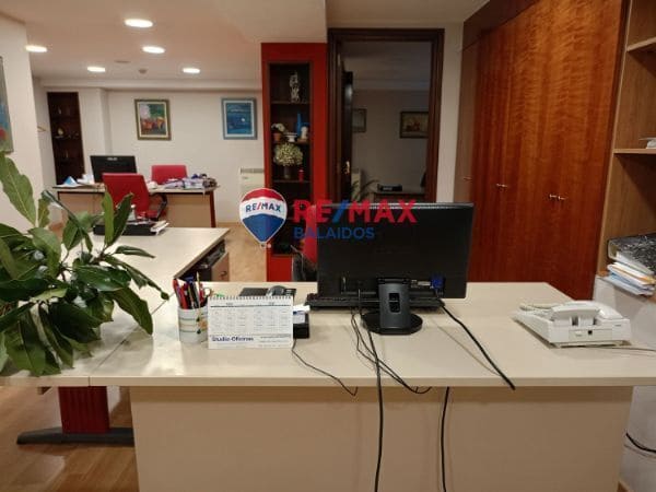 Escritório para venda em Vigo - 312 000 € (Ref: 9685303)