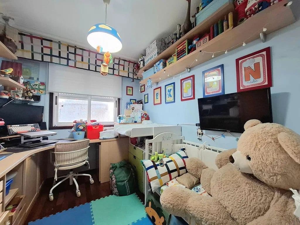 3 slaapkamer Flat te koop in Vigo met garage - € 330.000 (Ref: 9685304)