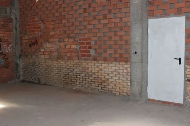 Comercial para venda em Vigo - 40 000 € (Ref: 9685306)