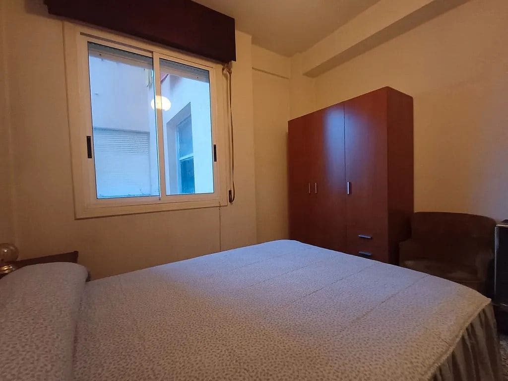 1 sovrum Lägenhet till salu i Vigo med garage - 199 000 € (Ref: 9685307)