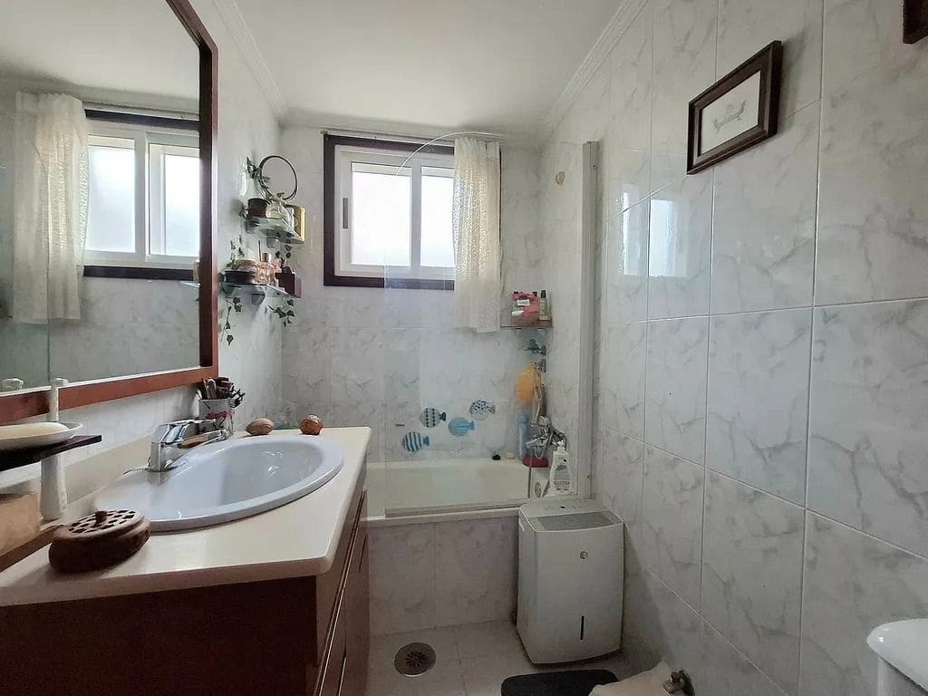 Piso de 3 habitaciones en Vigo en venta con garaje - 330.000 € (Ref: 9685308)