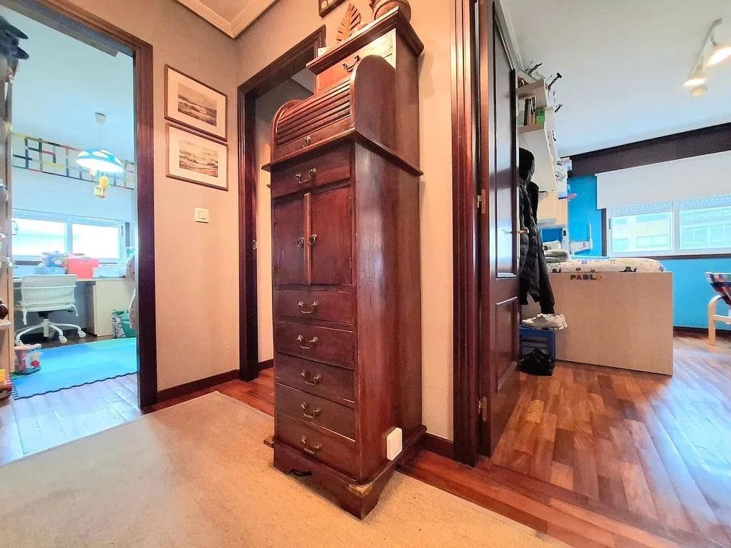 Piso de 3 habitaciones en Vigo en venta con garaje - 330.000 € (Ref: 9685308)