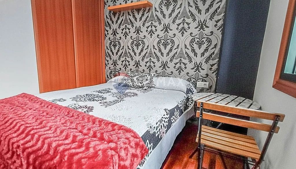 2 makuuhuone Asunto myytävänä paikassa Vigo - 200 000 € (Ref: 9685311)