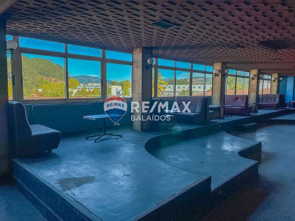 Commercieel te koop in Redondela - € 299.000 (Ref: 9685312)