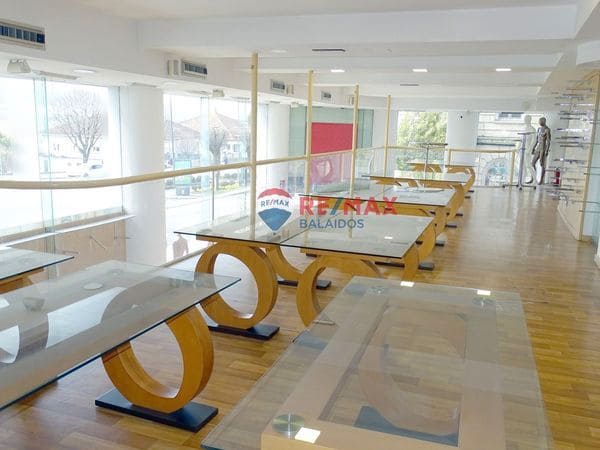 Kommersiell till salu i Vigo - 650 000 € (Ref: 9685315)