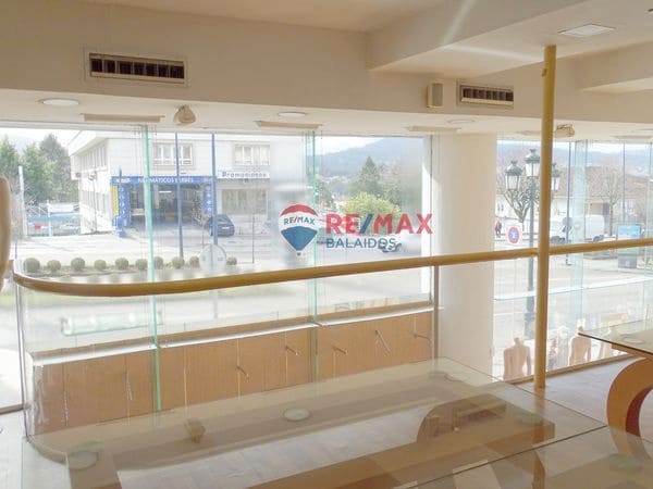 Comercial para venda em Vigo - 650 000 € (Ref: 9685315)