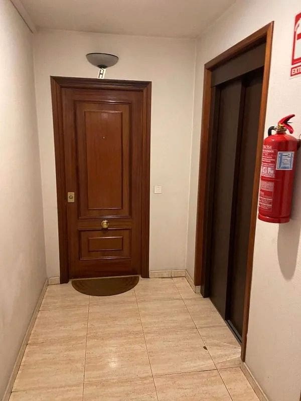 2 slaapkamer Flat te koop in Pontevedra stad met garage - € 245.000 (Ref: 9685316)