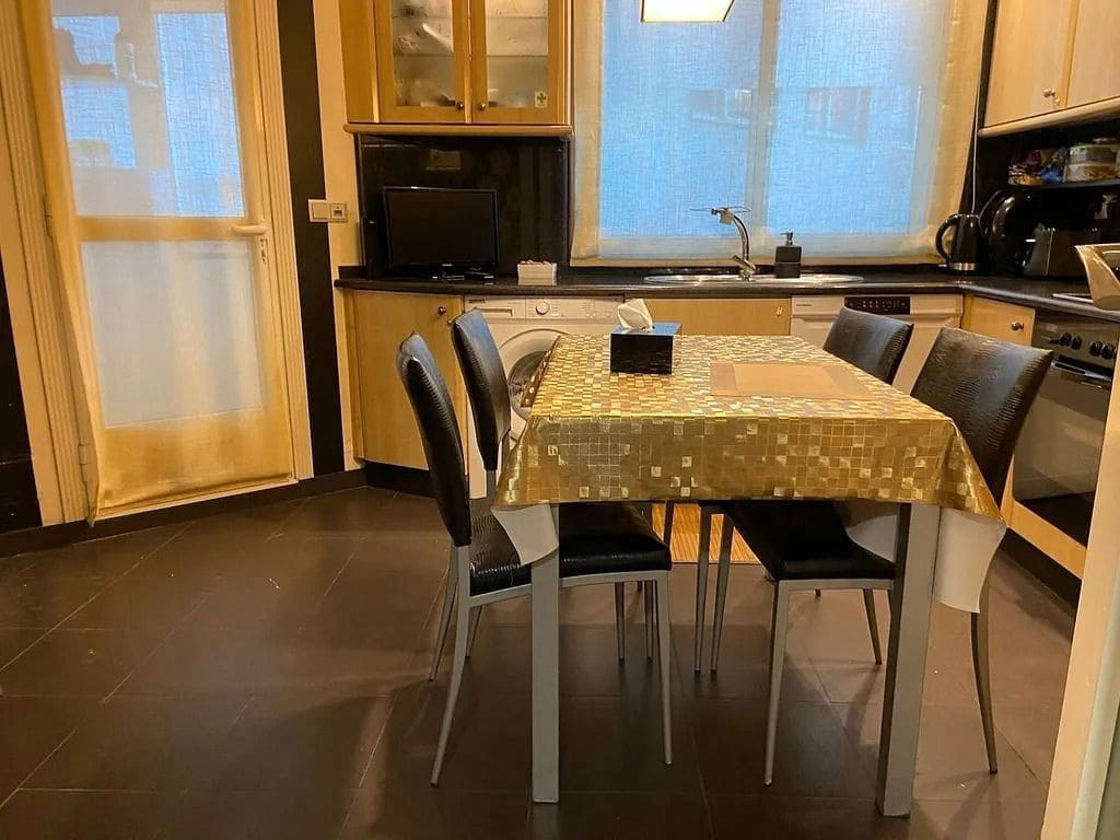 2 slaapkamer Flat te koop in Pontevedra stad met garage - € 245.000 (Ref: 9685316)