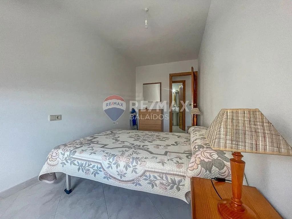 3 bedroom Flat for sale in Sanxenxo with garage - € 320,000 (Ref: 9685317)