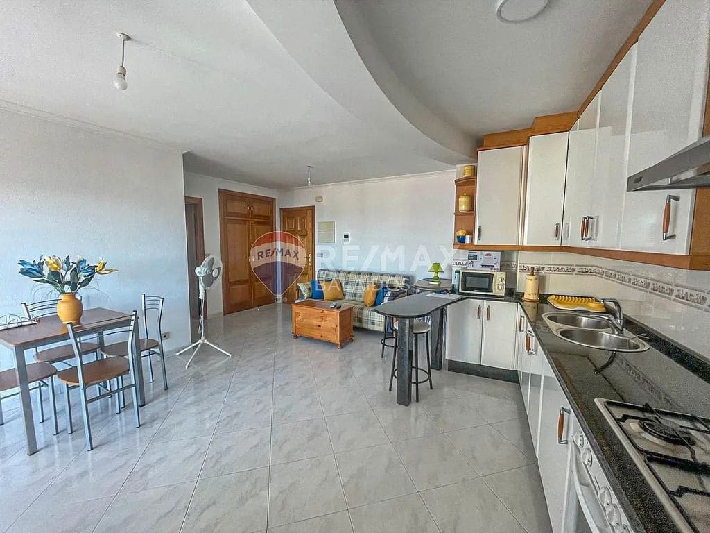 3 bedroom Flat for sale in Sanxenxo with garage - € 320,000 (Ref: 9685317)