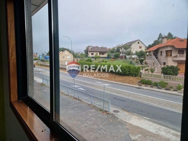 Commercial for sale in Vigo - € 900,000 (Ref: 9685322)