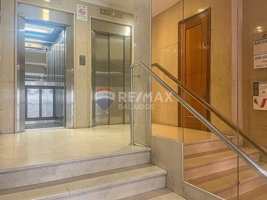 Büro zu verkaufen in Pontevedra Stadt - 69.000 € (Ref: 9685329)