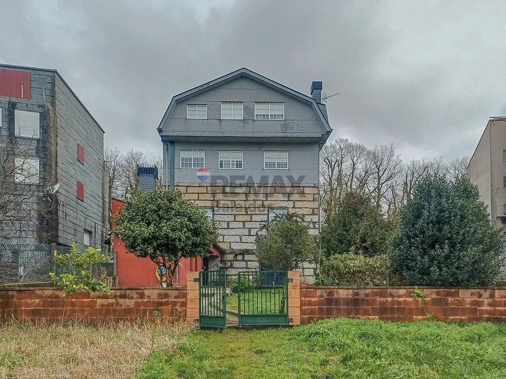 Commercieel te koop in A Caniza - € 99.000 (Ref: 9685334)