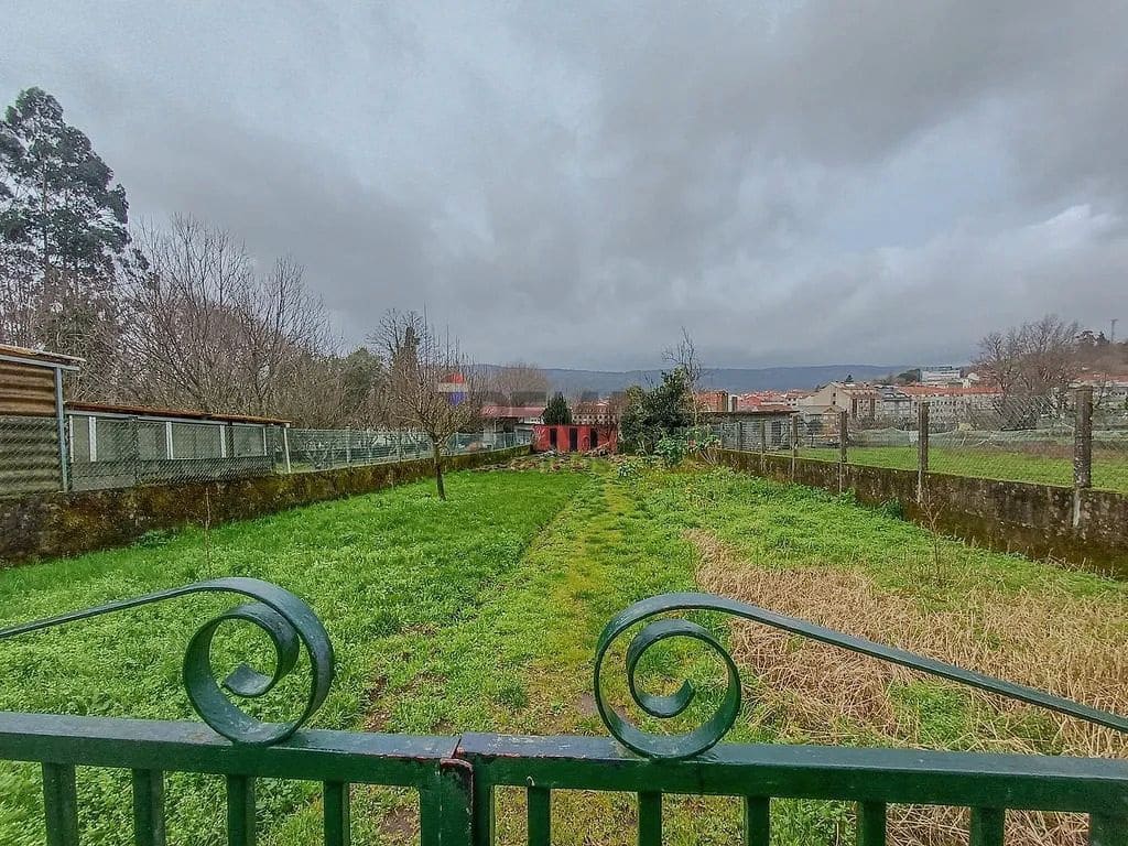 Commercieel te koop in A Caniza - € 99.000 (Ref: 9685334)