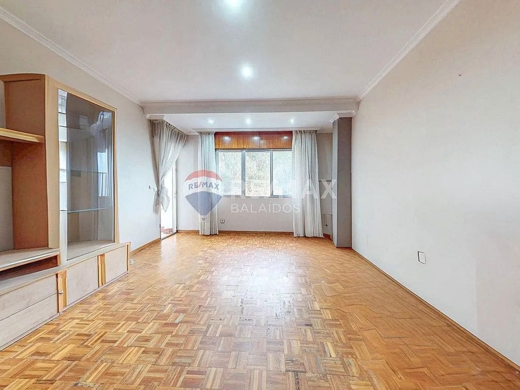 3 slaapkamer Flat te koop in Pontevedra stad met garage - € 198.000 (Ref: 9685338)