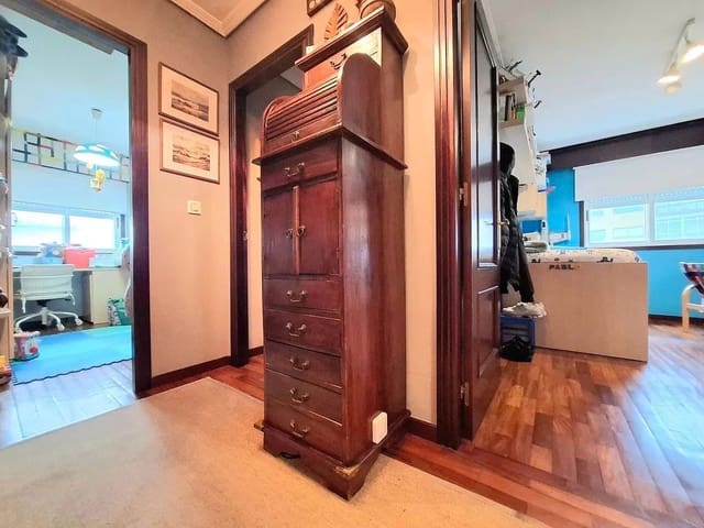 3 slaapkamer Flat te koop in Vigo met garage - € 330.000 (Ref: 9685339)