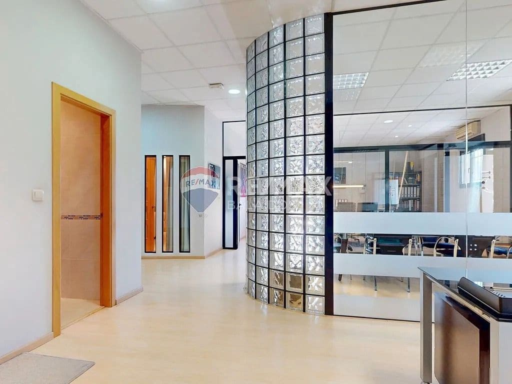 Commercieel te koop in Vigo - € 248.000 (Ref: 9685341)