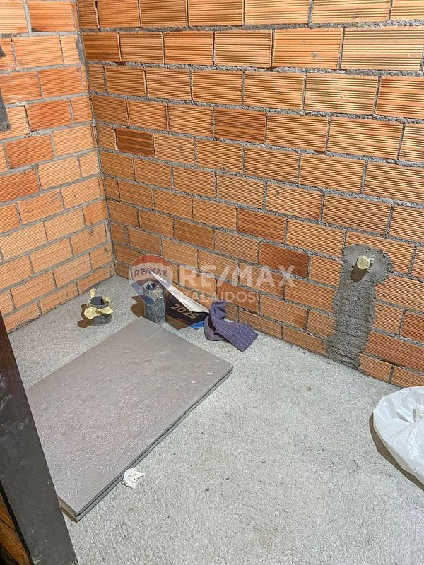 3 bedroom Villa for sale in Nigran with garage - € 500,000 (Ref: 9685343)