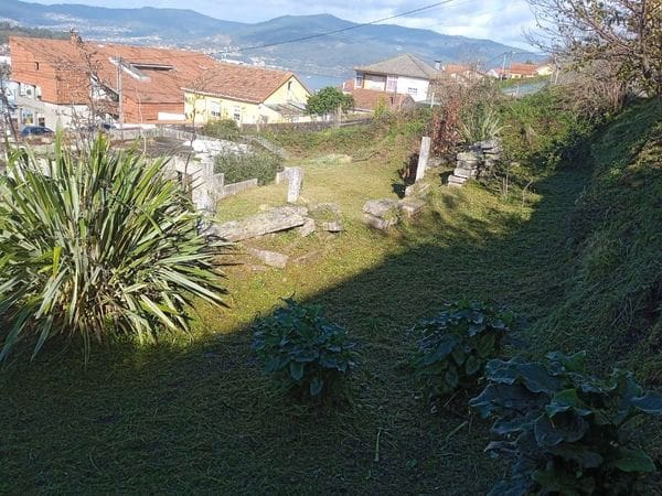 Villa for sale in Vigo - € 290,000 (Ref: 9685345)