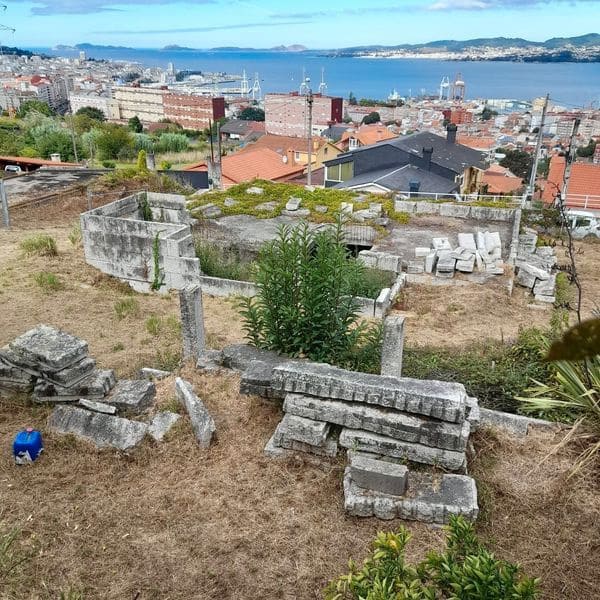 Villa for sale in Vigo - € 290,000 (Ref: 9685345)