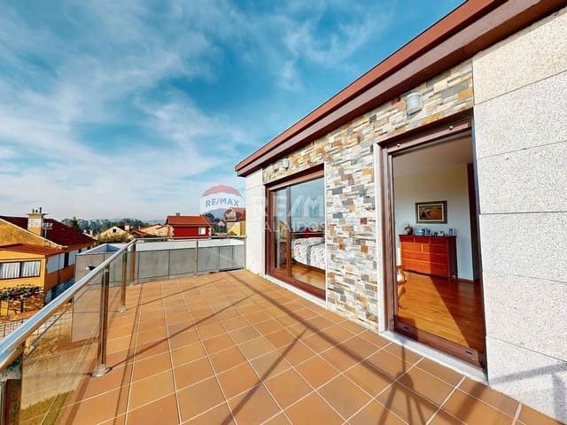 4 soveværelse Villa til salg i Vigo med swimmingpool garage - € 690.000 (Ref: 9685346)