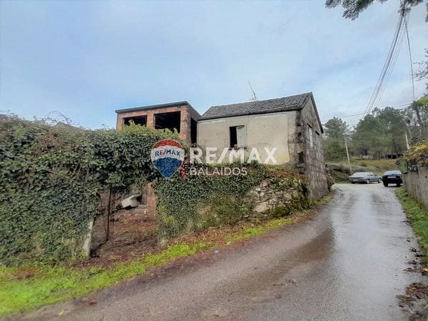 1 bedroom Semi-detached Villa for sale in Ponteareas - € 47,000 (Ref: 9685351)