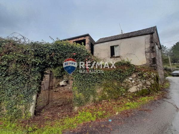 1 bedroom Semi-detached Villa for sale in Ponteareas - € 47,000 (Ref: 9685351)