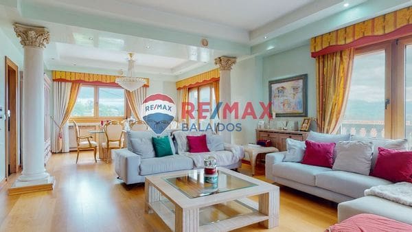 6 bedroom Villa for sale in Mos with pool garage - € 880,000 (Ref: 9685352)