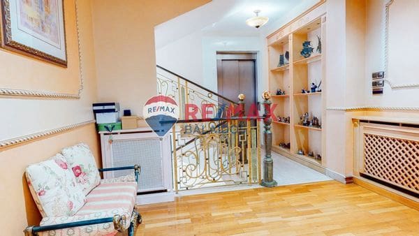 6 bedroom Villa for sale in Mos with pool garage - € 880,000 (Ref: 9685352)