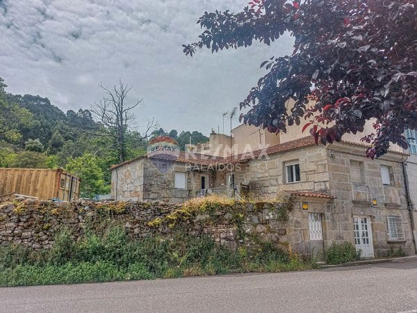 Maalaistalo myytävänä paikassa Baiona - 600 000 € (Ref: 9685354)