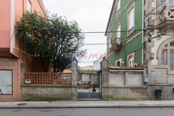 Hotel te koop in A Guarda - € 2.000.000 (Ref: 9685358)