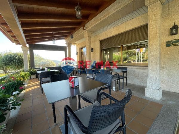 Restaurant/bar te koop in O Rosal - € 610.000 (Ref: 9685361)