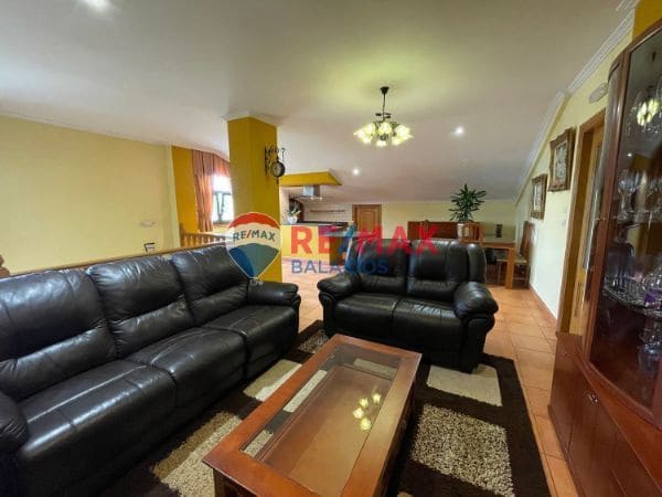 Restaurant/bar te koop in O Rosal - € 610.000 (Ref: 9685361)