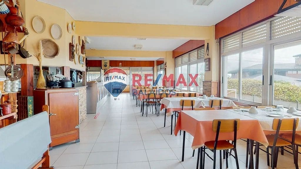 6 quarto Restaurante/Bar para venda em Vigo com garagem - 880 000 € (Ref: 9685363)