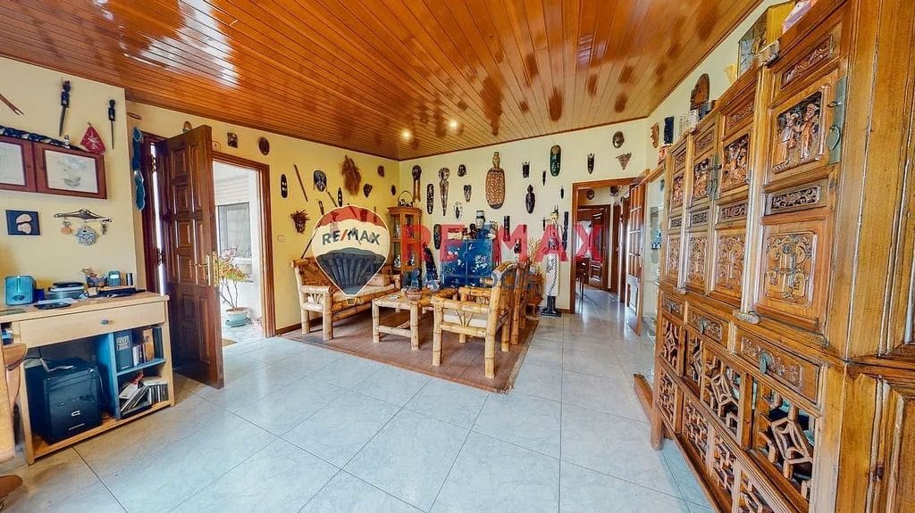 6 quarto Restaurante/Bar para venda em Vigo com garagem - 880 000 € (Ref: 9685363)