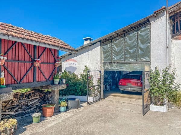 4 makuuhuone Maalaistalo myytävänä paikassa Ponteareas mukana 
autotalli - 270 000 € (Ref: 9685367)