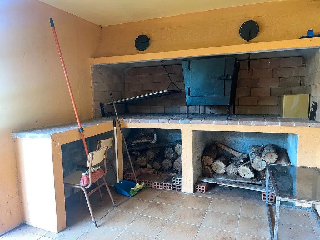 Maalaistalo myytävänä paikassa Gondomar - 129 000 € (Ref: 9685369)