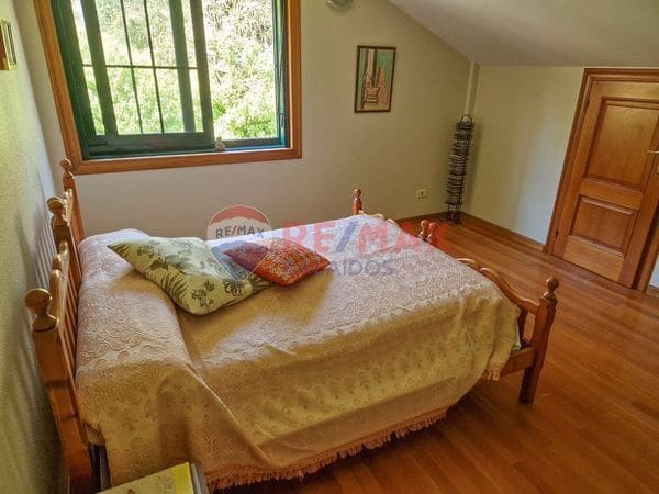 4 soveværelse Villa til salg i Moana med garage - € 700.000 (Ref: 9685371)