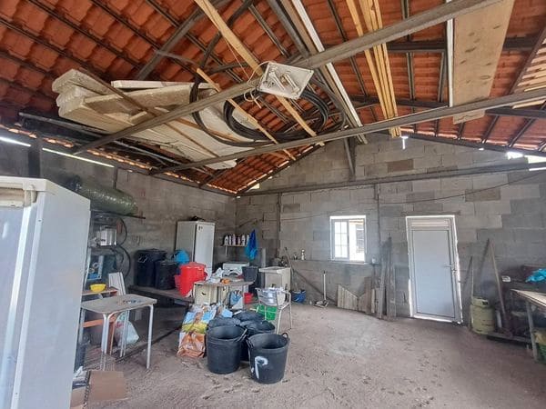 3 slaapkamer Restaurant/bar te koop in A Caniza met garage - € 350.000 (Ref: 9685373)