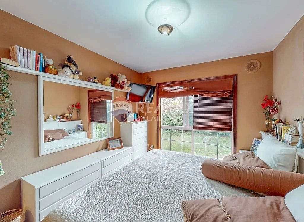 5 sypialnia Willa na sprzedaż w Vigo z garażem - 650 000 € (Ref: 9685376)