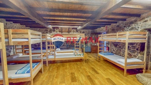 6 makuuhuone Maalaistalo myytävänä paikassa Tomino mukana uima-altaan 
autotalli - 695 000 € (Ref: 9685382)