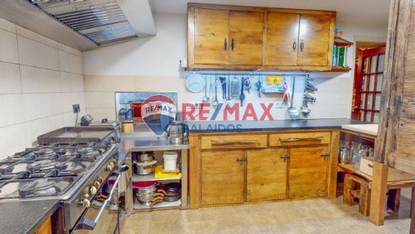 6 makuuhuone Maalaistalo myytävänä paikassa Tomino mukana uima-altaan 
autotalli - 695 000 € (Ref: 9685382)