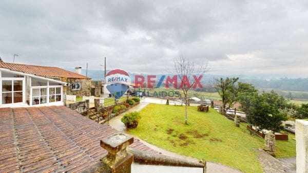 Hotel de 6 habitaciones en Tomiño en venta con piscina garaje - 695.000 € (Ref: 9685384)