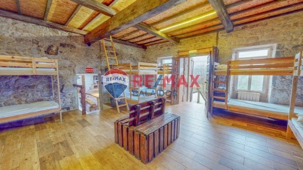 6 makuuhuone Maalaistalo myytävänä paikassa Tomino mukana uima-altaan 
autotalli - 695 000 € (Ref: 9685384)