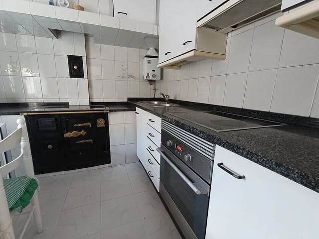 3 sovrum Finca/Hus på landet till salu i Mondariz med garage - 199 000 € (Ref: 9685387)