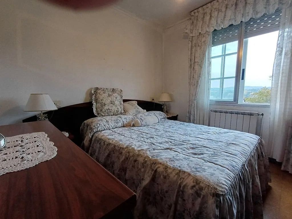 3 bedroom Finca/Country House for sale in Mondariz with garage - € 199,000 (Ref: 9685387)