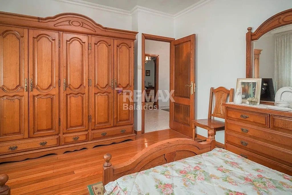 7 slaapkamer Finca/Landhuis te koop in A Pobra do Caraminal met garage - € 340.000 (Ref: 9685388)