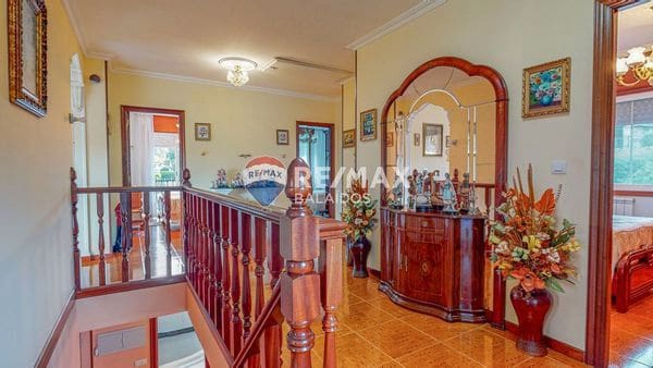 4 makuuhuone Maalaistalo myytävänä paikassa Ponteareas mukana 
autotalli - 270 000 € (Ref: 9685391)